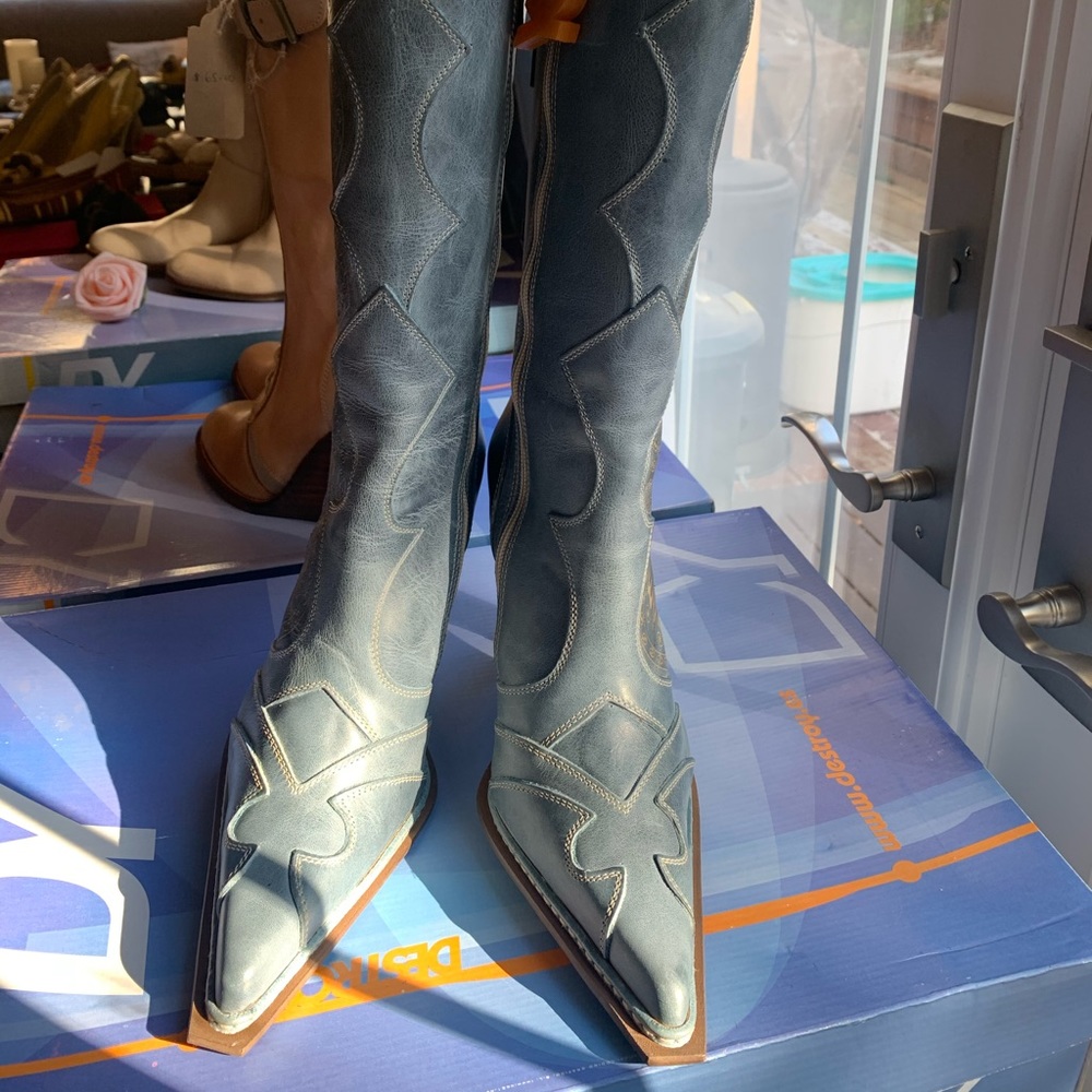 Destroy Blue Cow girl boots